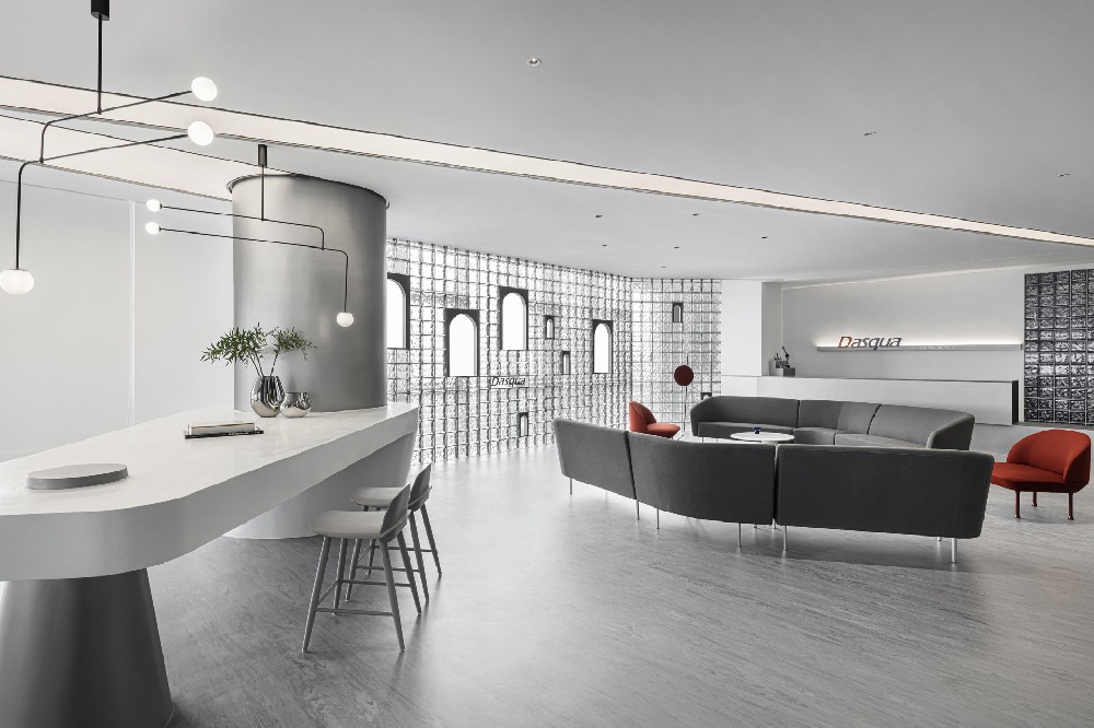 推薦一些國內(nèi)外高端寫字樓裝修案例